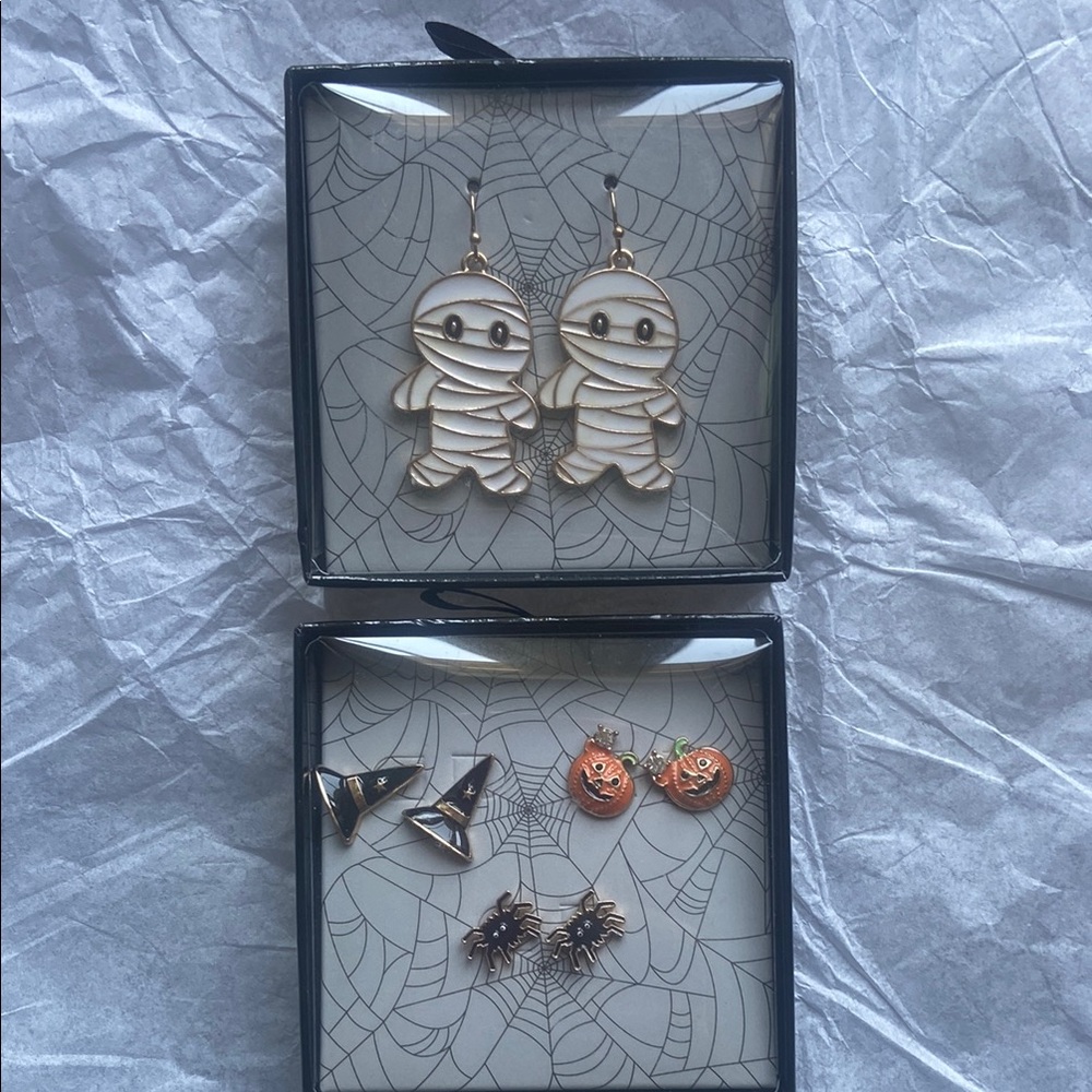 Halloween Themed Earrings Set